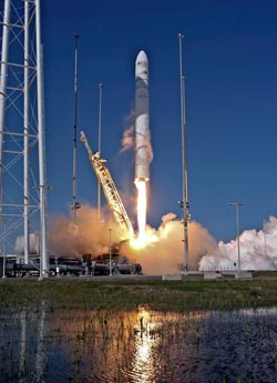 antares-rocket-launch